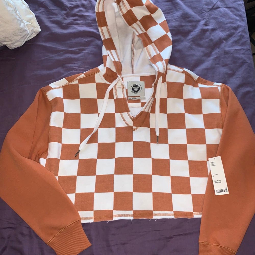 Checkered cropped sweater